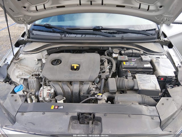 5NPD74LFXLH616896 Hyundai ELANTRA SE