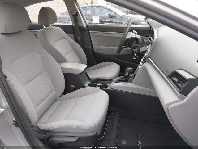 5NPD74LFXLH616896 Hyundai ELANTRA SE