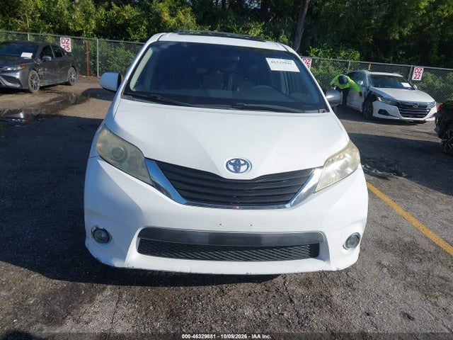 Aukcja sprzedaży 2011 Toyota Sienna Se, vin: 5TDXK3DC3BS153616, numer aukcji: 46329881