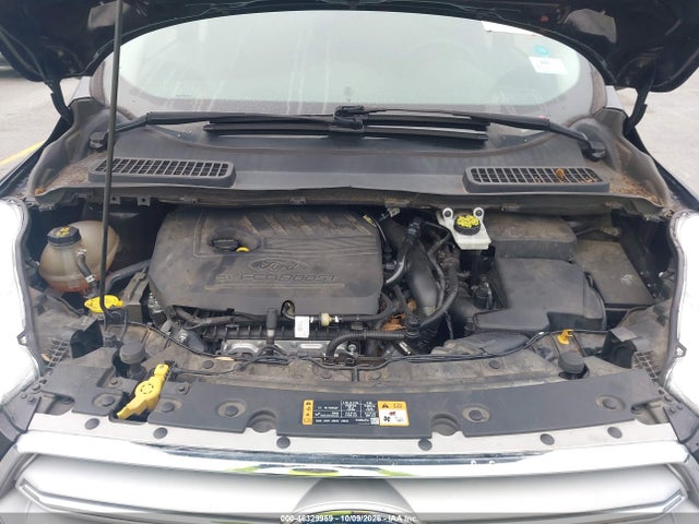 46329959 :رقم المزاد ، 1FMCU9GD8JUA29251 vin ، 2018 Ford Escape Se مزاد بيع
