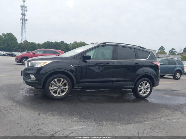 46329959 :رقم المزاد ، 1FMCU9GD8JUA29251 vin ، 2018 Ford Escape Se مزاد بيع