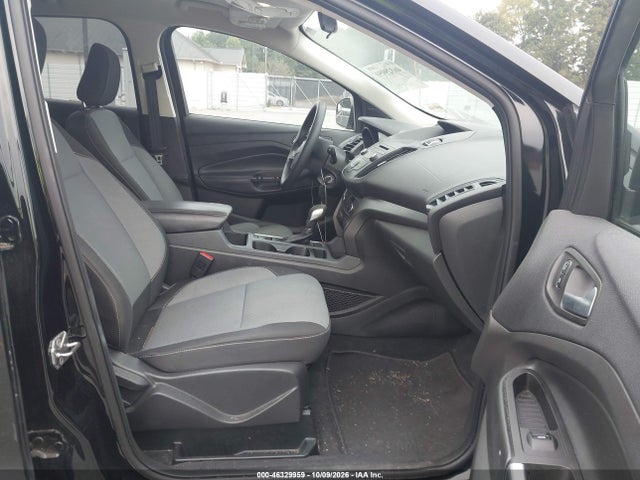 46329959 :رقم المزاد ، 1FMCU9GD8JUA29251 vin ، 2018 Ford Escape Se مزاد بيع