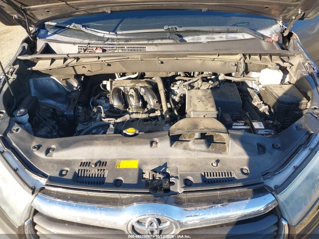 Toyota Highlander Le Plus V6 2015 5TDBKRFH4FS172199 Image 10