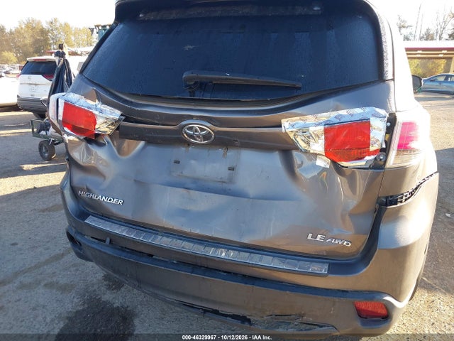 Toyota Highlander Le Plus V6 2015 5TDBKRFH4FS172199 Image 6