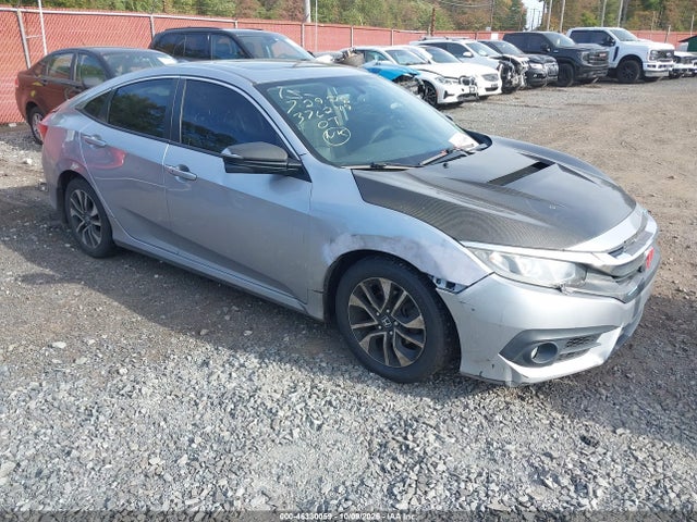 46330059 :رقم المزاد ، 19XFC1F7XJE001631 vin ، 2018 Honda Civic Ex-l مزاد بيع