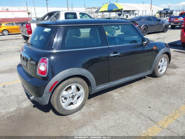 Aukcja sprzedaży 2011 Mini Cooper, vin: WMWSU3C50BT097348, numer aukcji: 46330077
