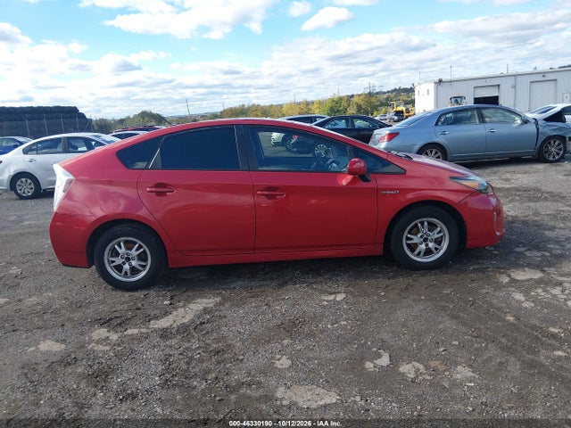 46330190 :رقم المزاد ، JTDKN3DU7E1826838 vin ، 2014 Toyota Prius Three مزاد بيع