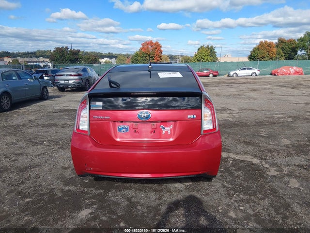 46330190 :رقم المزاد ، JTDKN3DU7E1826838 vin ، 2014 Toyota Prius Three مزاد بيع