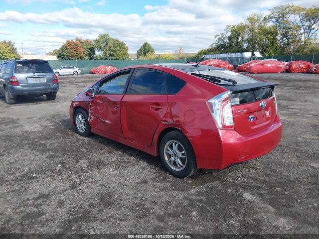 46330190 :رقم المزاد ، JTDKN3DU7E1826838 vin ، 2014 Toyota Prius Three مزاد بيع