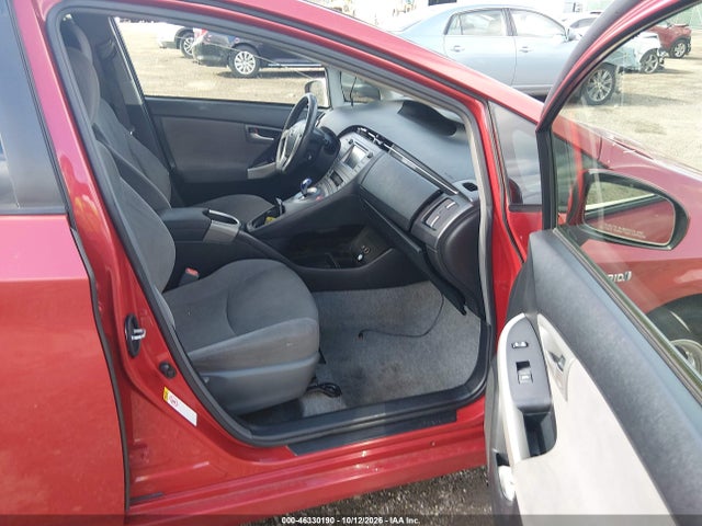 46330190 :رقم المزاد ، JTDKN3DU7E1826838 vin ، 2014 Toyota Prius Three مزاد بيع