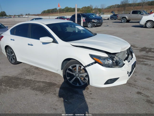 46330251 :رقم المزاد ، 1N4AL3AP4JC260724 vin ، 2018 Nissan Altima 2.5 Sr مزاد بيع