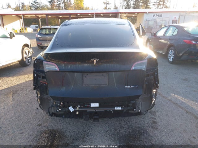 7SAYGDEF7PF770374 Tesla Model Y Performance Dual Motor All-wheel Drive
