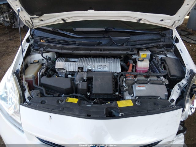 46330324 :رقم المزاد ، JTDKN3DU9C1571624 vin ، 2012 Toyota Prius Three مزاد بيع
