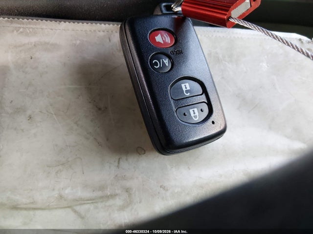 46330324 :رقم المزاد ، JTDKN3DU9C1571624 vin ، 2012 Toyota Prius Three مزاد بيع
