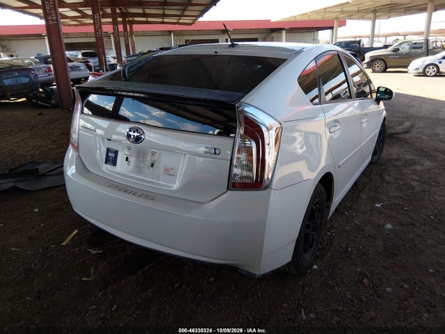 46330324 :رقم المزاد ، JTDKN3DU9C1571624 vin ، 2012 Toyota Prius Three مزاد بيع