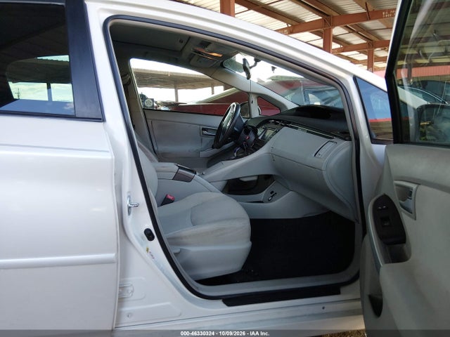 46330324 :رقم المزاد ، JTDKN3DU9C1571624 vin ، 2012 Toyota Prius Three مزاد بيع