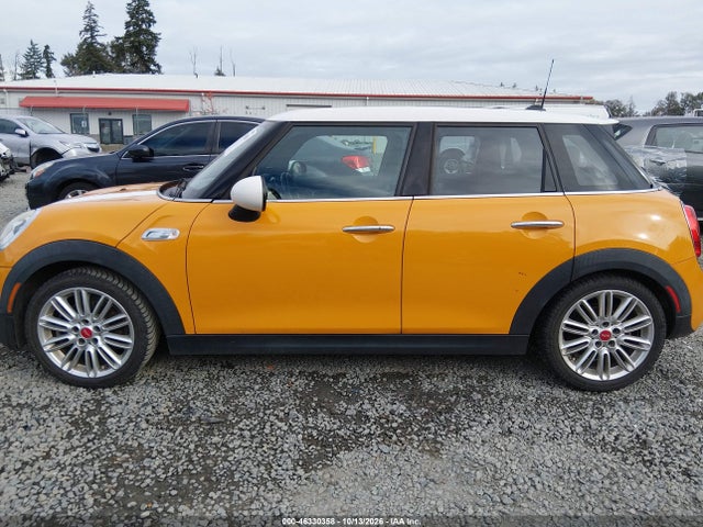 46330358 :رقم المزاد ، WMWXU3C52G2B63484 vin ، 2016 Mini Hardtop Cooper S مزاد بيع