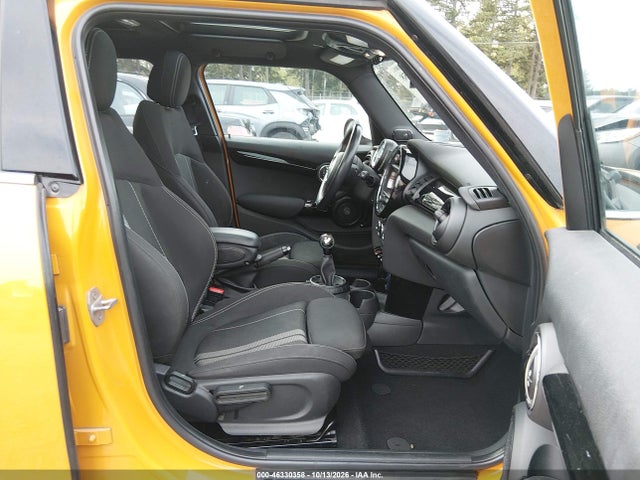 46330358 :رقم المزاد ، WMWXU3C52G2B63484 vin ، 2016 Mini Hardtop Cooper S مزاد بيع