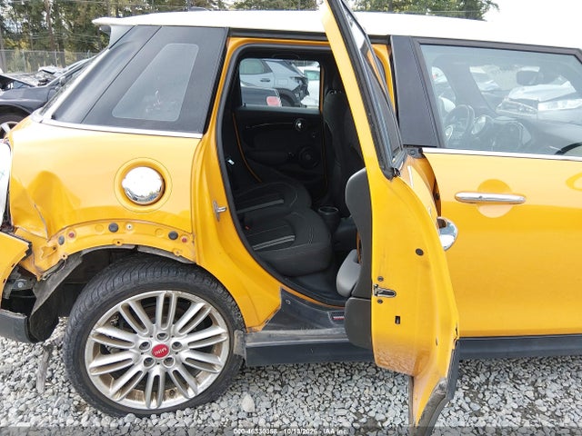 46330358 :رقم المزاد ، WMWXU3C52G2B63484 vin ، 2016 Mini Hardtop Cooper S مزاد بيع