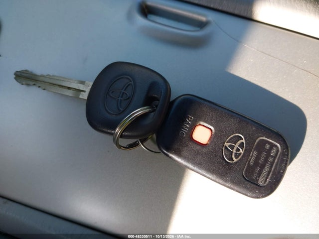 Aukcja sprzedaży 2005 Toyota Highlander V6, vin: JTEEP21AX50109864, numer aukcji: 46330511