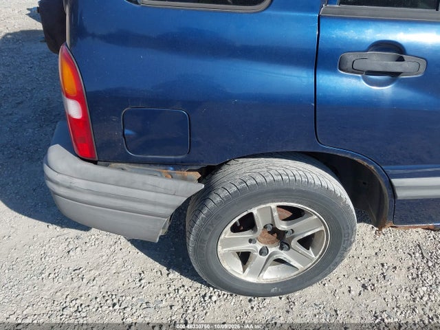 Aukcja sprzedaży 2003 Chevrolet Tracker Hard Top Base, vin: 2CNBE13C036917436, numer aukcji: 46330750