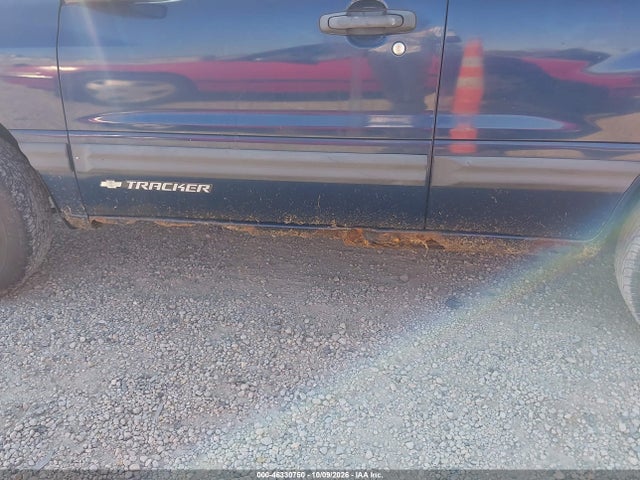 Aukcja sprzedaży 2003 Chevrolet Tracker Hard Top Base, vin: 2CNBE13C036917436, numer aukcji: 46330750