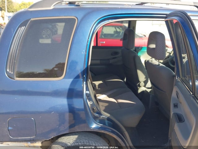 Aukcja sprzedaży 2003 Chevrolet Tracker Hard Top Base, vin: 2CNBE13C036917436, numer aukcji: 46330750