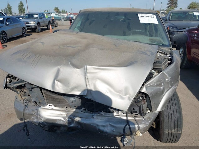 Aukcja sprzedaży 2002 Chevrolet S-10 Ls, vin: 1GCCS195128253280, numer aukcji: 46330764