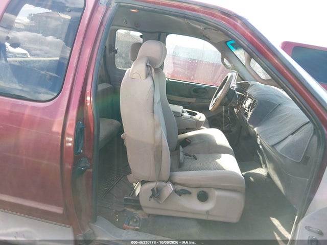 Продаж на аукціоні авто 2000 Ford F-150 Lariat/work Series/xl/xlt, vin: 1FTRX17L8YKA43428, номер лоту: 46330778