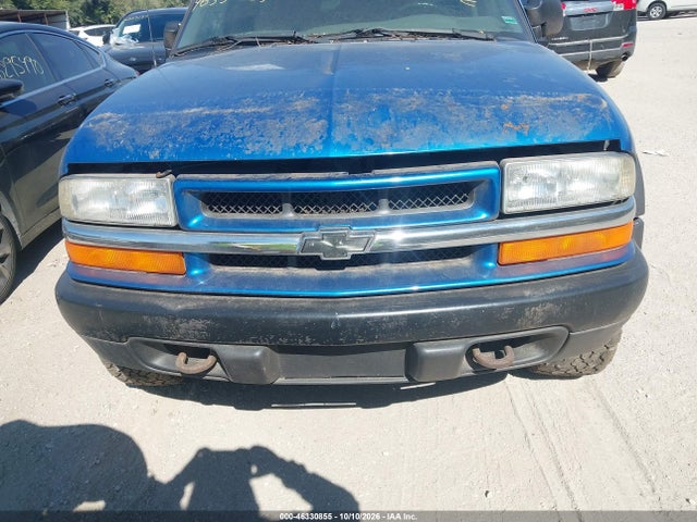 2000 Chevrolet Blazer Ls მანქანა იყიდება აუქციონზე, vin: 1GNCT18W1YK137684, აუქციონის ნომერი: 46330855