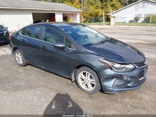 Aukcja sprzedaży 2017 Chevrolet Cruze Lt Auto, vin: 1G1BE5SM0H7142237, numer aukcji: 46330903