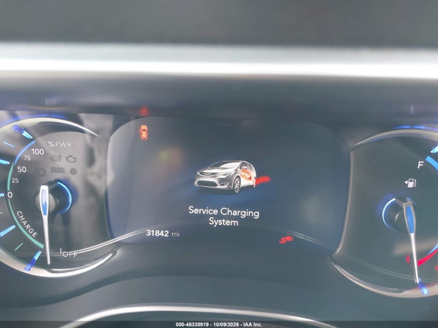 Chrysler Pacifica Hybrid Limited 2020 2C4RC1N7XLR199482 Image 7