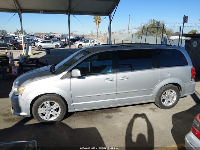 Продаж на аукціоні авто 2011 Dodge Grand Caravan Crew, vin: 2D4RN5DGXBR683009, номер лоту: 46331059