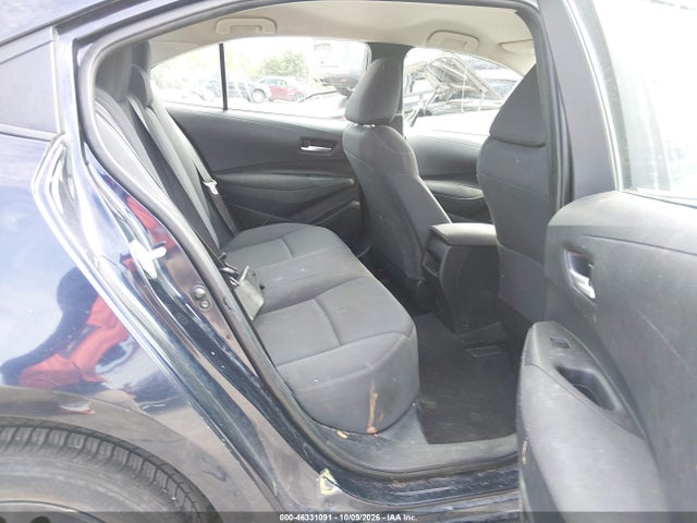 46331091 :رقم المزاد ، 5YFEPRAE5LP135646 vin ، 2020 Toyota Corolla Le مزاد بيع