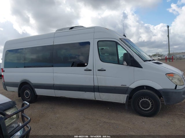 Продажа на аукционе авто 2011 Freightliner Sprinter 2500, vin: WCDPE8CC5B5522233, номер лота: 46331188