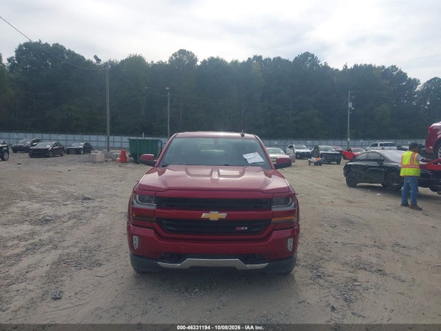 Продаж на аукціоні авто 2018 Chevrolet Silverado 1500 2lt, vin: 3GCUKREC9JG295583, номер лоту: 46331194