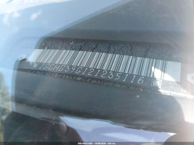 46331485 :رقم المزاد ، 1GCHG39G121235116 vin ، 2002 Chevrolet Express مزاد بيع