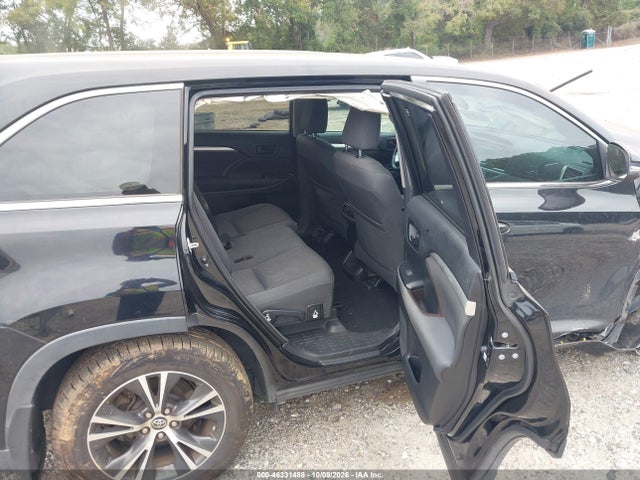 Aukcja sprzedaży 2018 Toyota Highlander Le, vin: 5TDBZRFH6JS802969, numer aukcji: 46331488