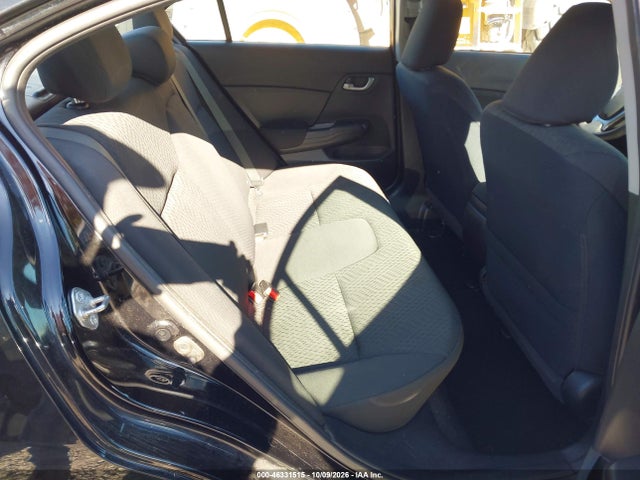 46331515 :رقم المزاد ، 2HGFB2F58FH500075 vin ، 2015 Honda Civic Lx مزاد بيع