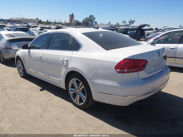 2014 Volkswagen Passat 2.0l Tdi Sel Premium მანქანა იყიდება აუქციონზე, vin: 1VWCN7A30EC093458, აუქციონის ნომერი: 46331819