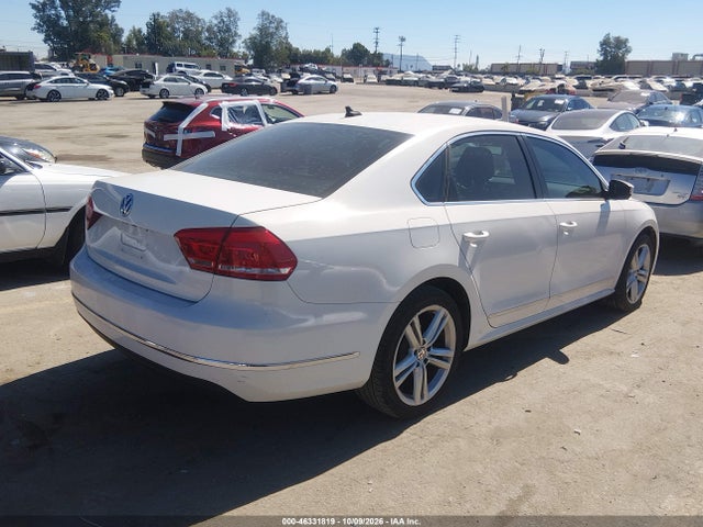2014 Volkswagen Passat 2.0l Tdi Sel Premium მანქანა იყიდება აუქციონზე, vin: 1VWCN7A30EC093458, აუქციონის ნომერი: 46331819