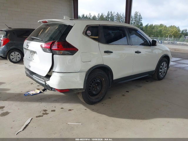 Nissan ROGUE S 2019 5N1AT2MT4KC773241 Image 4