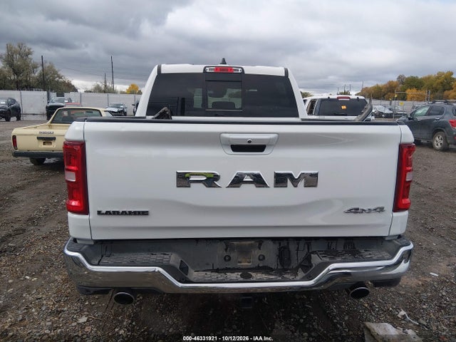 2026 Ram 1500 Laramie  4x4 5'7 Box მანქანა იყიდება აუქციონზე, vin: 3C6SRFJP8T4164344, აუქციონის ნომერი: 46331921