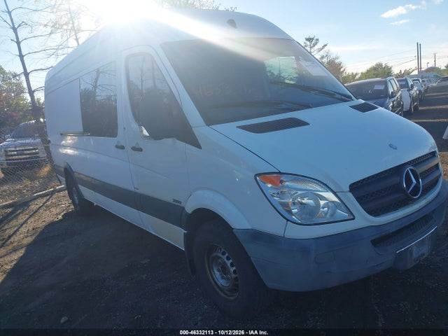 46332113 :رقم المزاد ، WD4PE8CC9D5756204 vin ، 2013 Mercedes-benz Sprinter 2500 High  Roof مزاد بيع