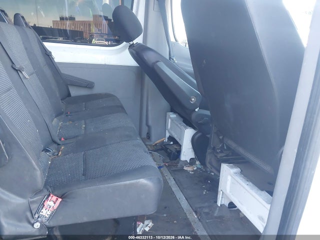 46332113 :رقم المزاد ، WD4PE8CC9D5756204 vin ، 2013 Mercedes-benz Sprinter 2500 High  Roof مزاد بيع