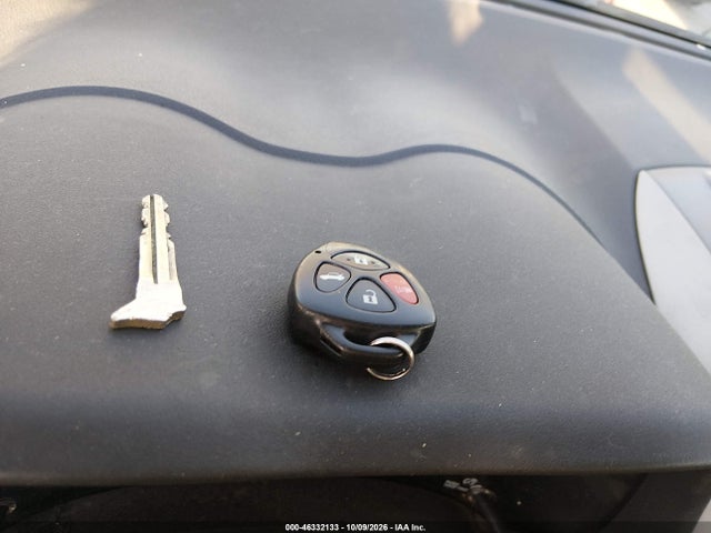 46332133 :رقم المزاد ، 2T1BU4EE7DC919546 vin ، 2013 Toyota Corolla Le مزاد بيع