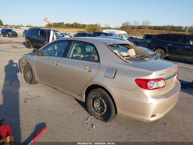 46332133 :رقم المزاد ، 2T1BU4EE7DC919546 vin ، 2013 Toyota Corolla Le مزاد بيع