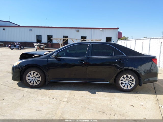 46332148 :رقم المزاد ، 4T4BF1FK6DR311860 vin ، 2013 Toyota Camry Le مزاد بيع