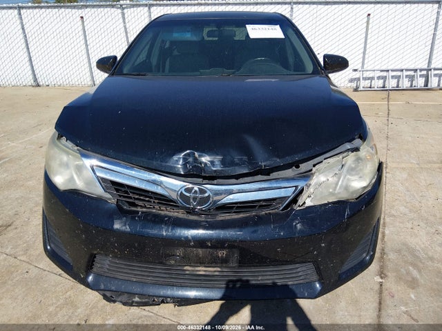 46332148 :رقم المزاد ، 4T4BF1FK6DR311860 vin ، 2013 Toyota Camry Le مزاد بيع