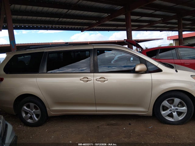 5TDKK3DC2ES407945 Toyota Sienna Le V6 8 Passenger